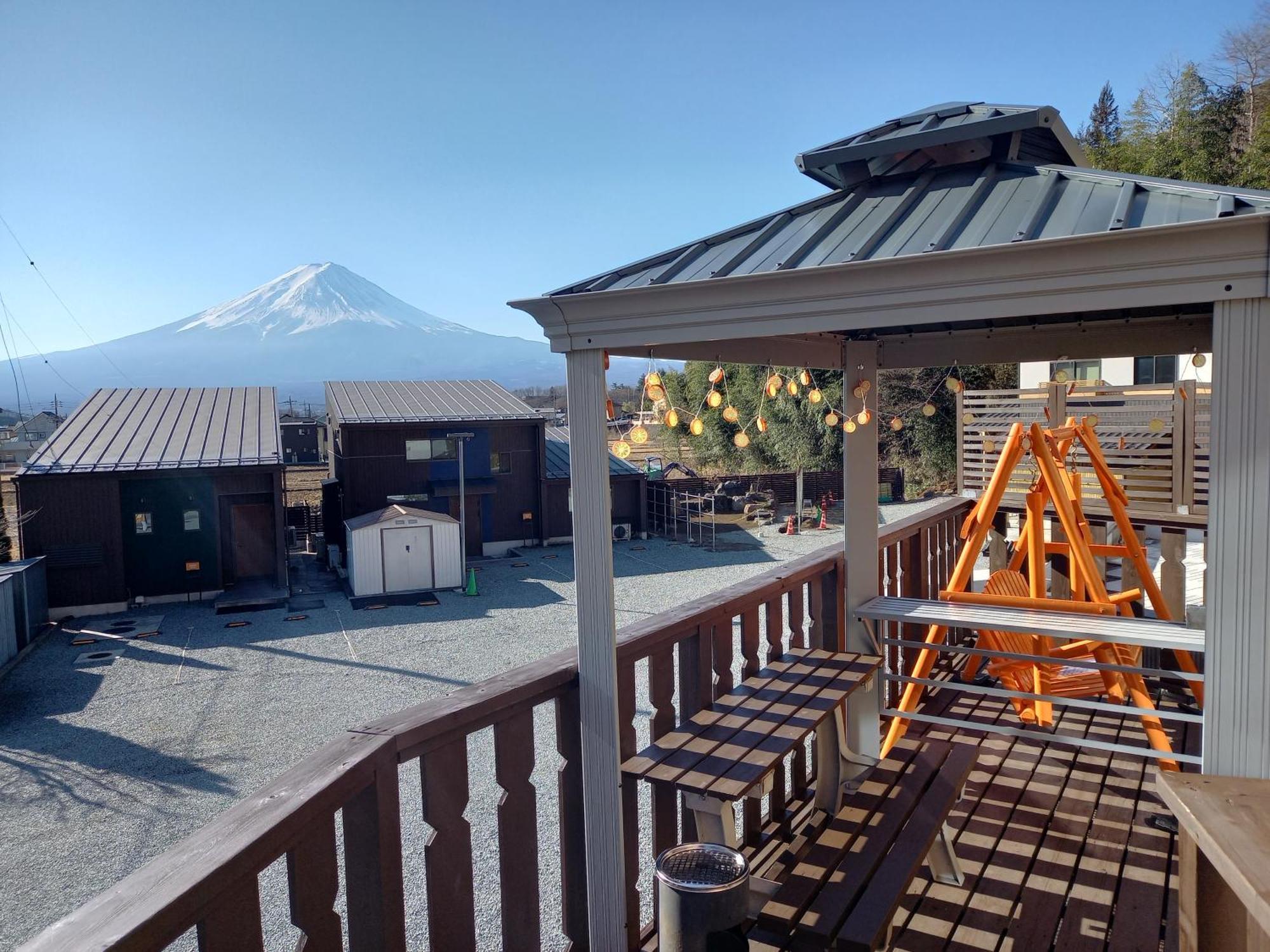 Orange Cabin Inn Far From Station Fujikawaguchiko Eksteriør billede